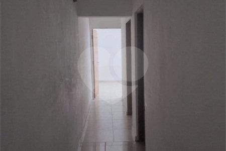 Casa à venda com 5 quartos, sendo 1 suíte, em Jardim Márcia, Suzano, SP