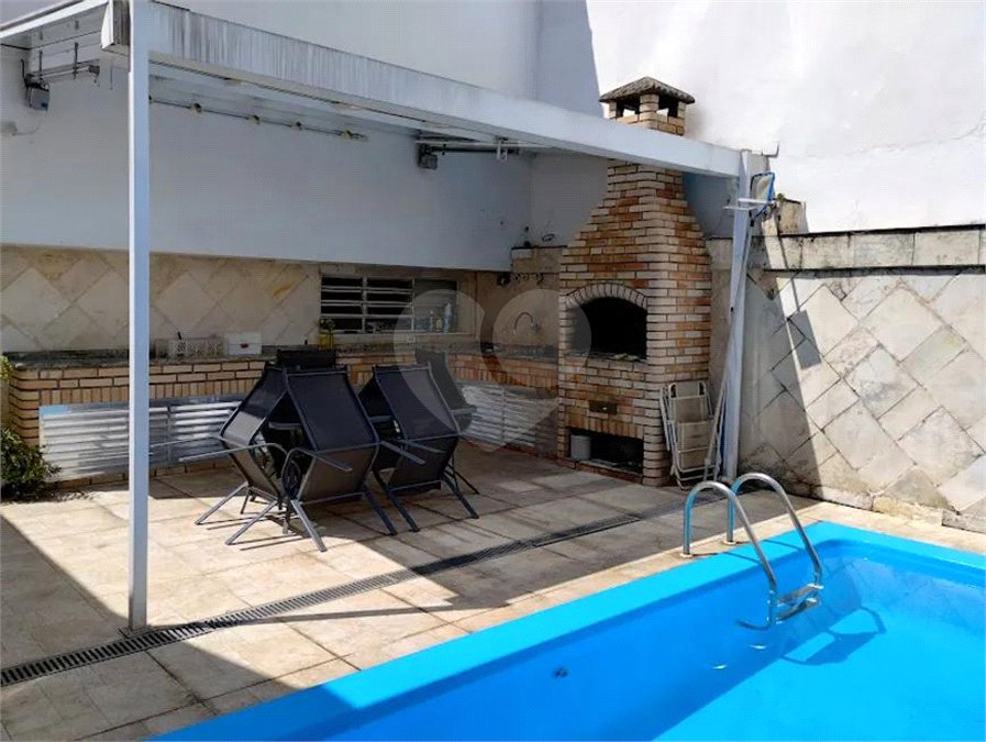Casa à venda com 3 quartos, sendo 1 suíte,  em Vila Mariana, São Paulo, SP