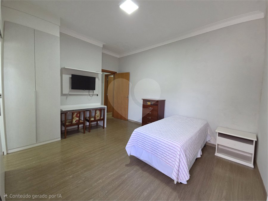 Casa à venda com 3 suítes no condomínio Village Ipanema I, Araçoiaba da Serra - SP