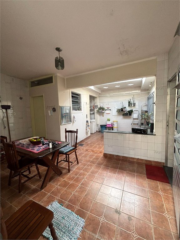 Sobrado à venda com 3 quartos em Vila Gustavo, São Paulo, SP