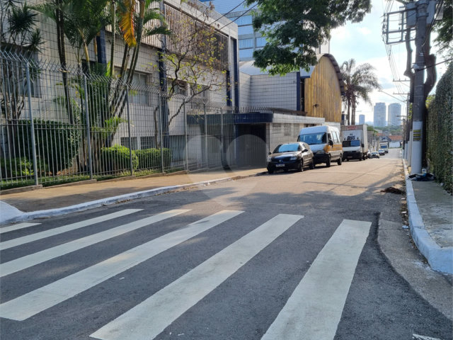 Terreno à venda em Campo Grande, São Paulo, SP