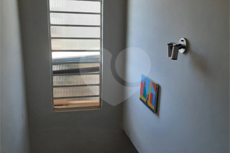 Sobrado à venda com 3 quartos, sendo 1 suíte,  em Interlagos, São Paulo, SP