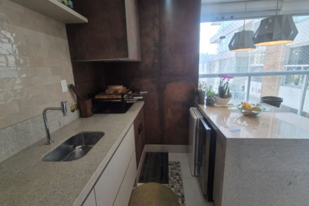 Apartamento com 3 dormitórios à venda, 144 m² por R$ 2.400.000,00 - Gonzaga - Santos/SP
