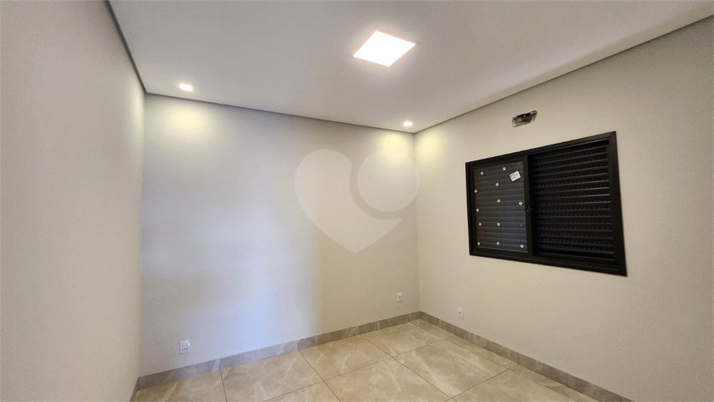 Casa à venda com 3 quartos, sendo 1 suíte, em Parque Atlanta, Araraquara, SP