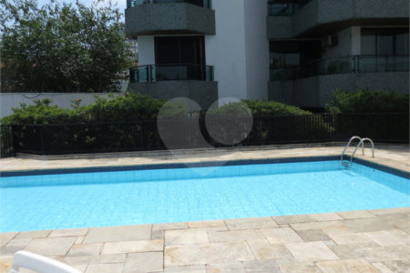 Apartamento à venda com 4 quartos, sendo 3 suítes,  em Saúde, São Paulo, SP