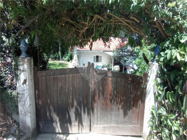 Casa Térrea à venda com 3 quartos, sendo 1 suíte,  em Serra da Cantareira, Mairiporã, SP