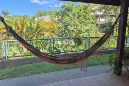 Casa à venda com 3 suítes no condomínio Portal Dos Nobres, Atibaia - SP