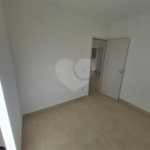 Indaiatuba - Sp - Vila Vic Florença - R$ 290.000,00 - Apartamento de 48m²,, no andar de cima, dois quartos, um banheiro, cozinha e sala, uma vaga de garagem. Condomínio fechado. Apartamento está do jeito que foi entregue . Area de lazer no condominio - Área do condomínio: Churrasqueira