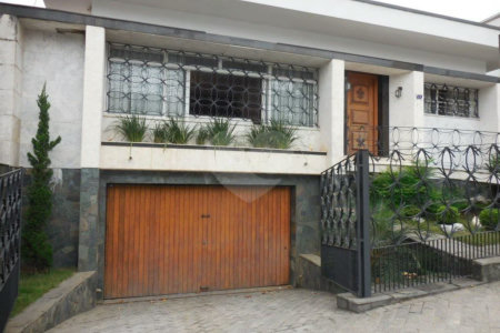 Casa à venda com 4 quartos, sendo 3 suítes, em Jardim Franca, São Paulo, SP