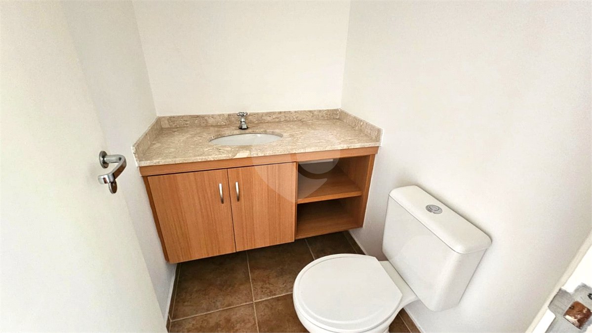 Apartamento para alugar com 3 quartos, sendo 1 suíte, em Alto da Boa Vista, São Paulo, SP