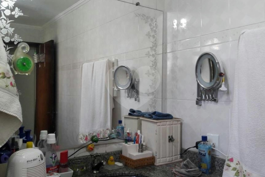 Sobrado à venda com 2 quartos, sendo 1 suíte, em Santana, São Paulo, SP