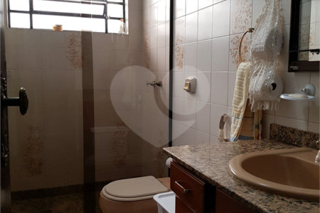 Casa à venda com 3 quartos, sendo 1 suíte, no condomínio City Campo Grande, São Paulo - SP