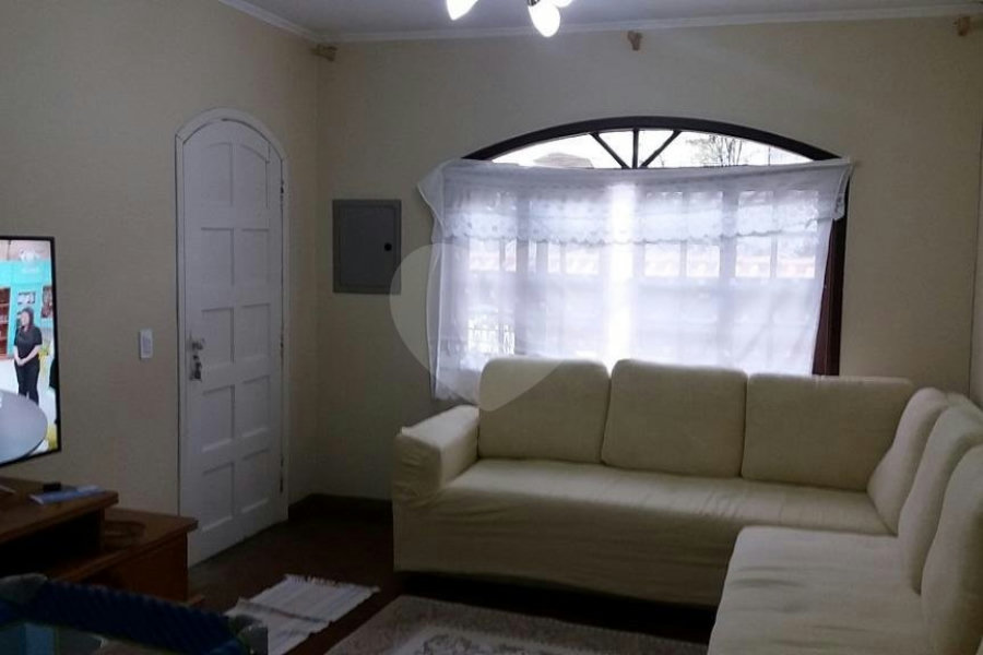 Casa à venda com 3 quartos, sendo 1 suíte, em Limão, São Paulo, SP