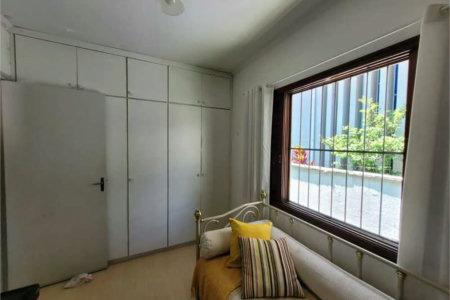 Sobrado à venda com 6 quartos, sendo 2 suítes, em Vila Romana, São Paulo, SP