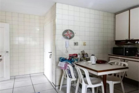 Apartamento à venda com 3 quartos, sendo 1 suíte, em Perdizes, São Paulo, SP