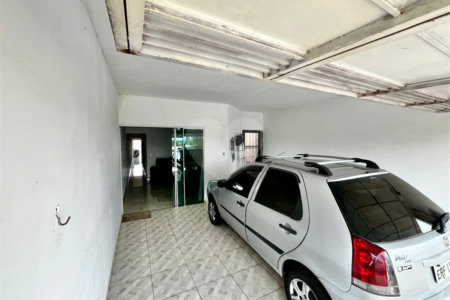 Casa à venda com 2 quartos em Vila Maria Isabel, Itapetininga, SP