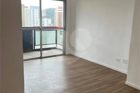 Apartamento à venda com 2 quartos, sendo 1 suíte, em Vila Olímpia, São Paulo, SP
