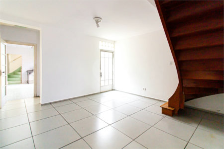 Sobrado à venda com 2 quartos em Perdizes, São Paulo, SP