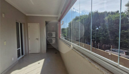 Apartamento à venda com 2 suítes em Pinheirinho, Vinhedo, SP