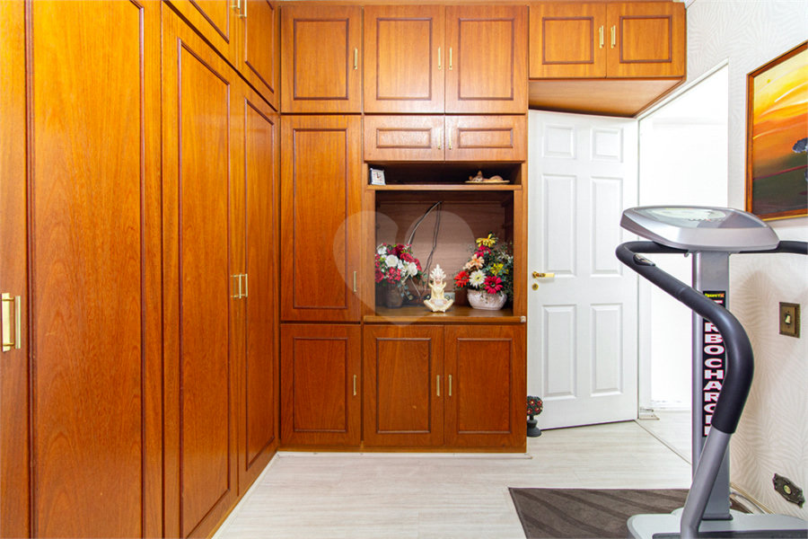 Apartamento à venda com 3 quartos, sendo 2 suítes, em Vila Madalena, São Paulo, SP