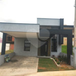 Casa à venda com 3 quartos, sendo 1 suíte,  no condomínio Horto Florestal Villagio, Sorocaba - SP