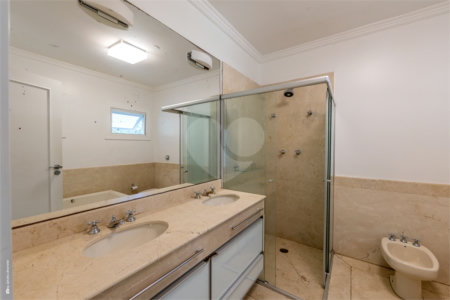 Casa à venda com 4 suítes no condomínio Saint Germain, São Paulo - SP