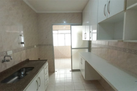 Apartamento à venda com 3 quartos em Jardim Londrina, São Paulo, SP