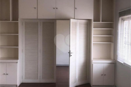 Apartamento à venda com 3 quartos, sendo 1 suíte, em Jardim Paulista, São Paulo, SP