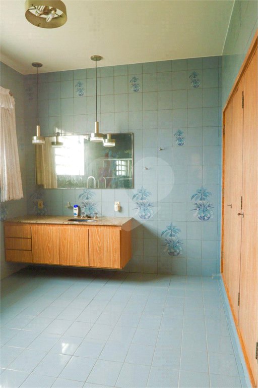 Casa à venda com 3 quartos no condomínio Paderewsky, São Paulo - SP
