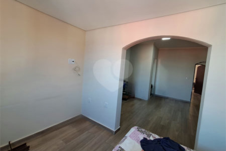 Casa à venda com 2 quartos em Vila Lavínia, Mogi das Cruzes, SP