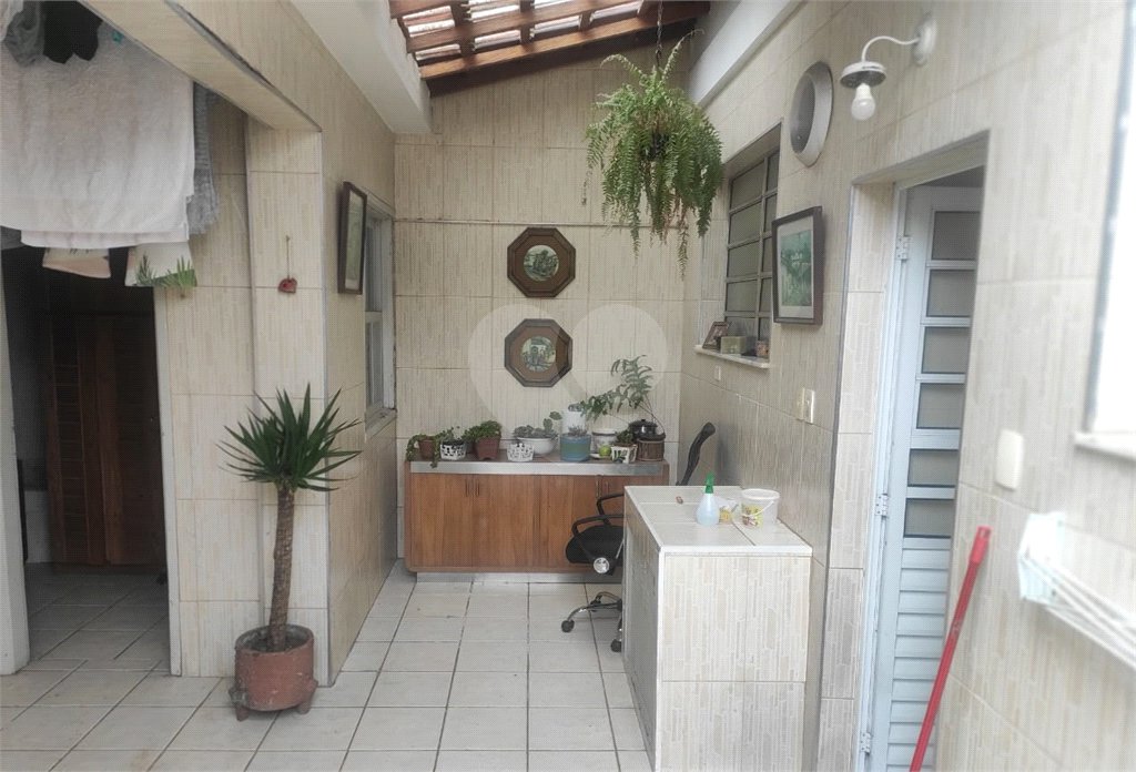 Sobrado à venda com 3 quartos, sendo 1 suíte, em Tremembé, São Paulo, SP