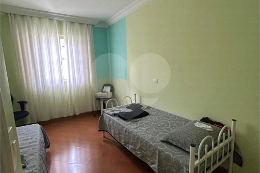 Sobrado à venda com 3 quartos, sendo 1 suíte, em Vila Nova Cachoeirinha, São Paulo, SP