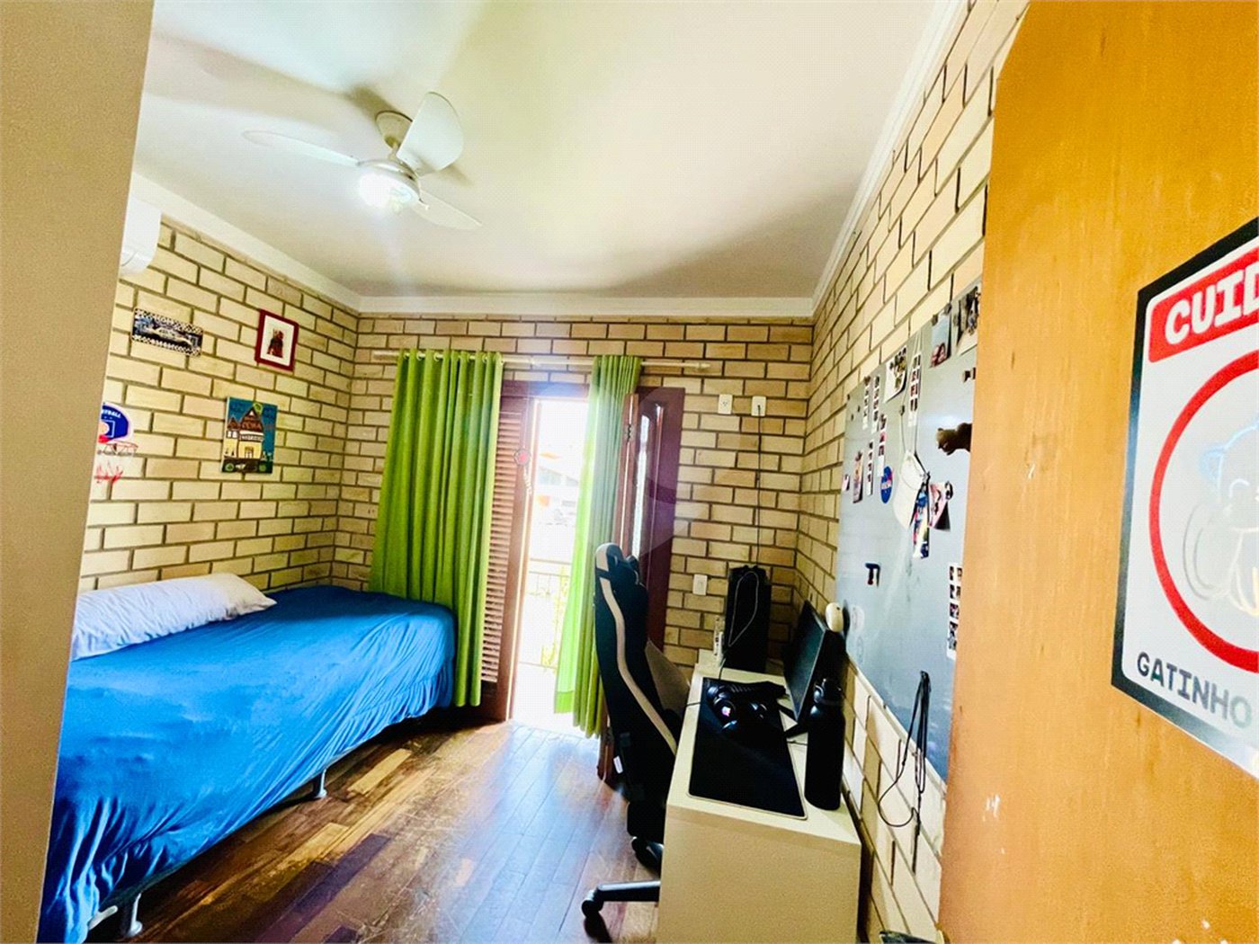 Casa à venda com 3 quartos, sendo 1 suíte,  no condomínio Jardim Ibiti do Paço, Sorocaba - SP