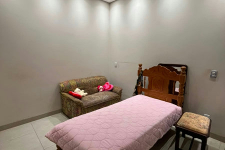 Casa à venda ou para alugar com 4 quartos, sendo 2 suítes,  em Santa Terezinha, Três Lagoas, MS