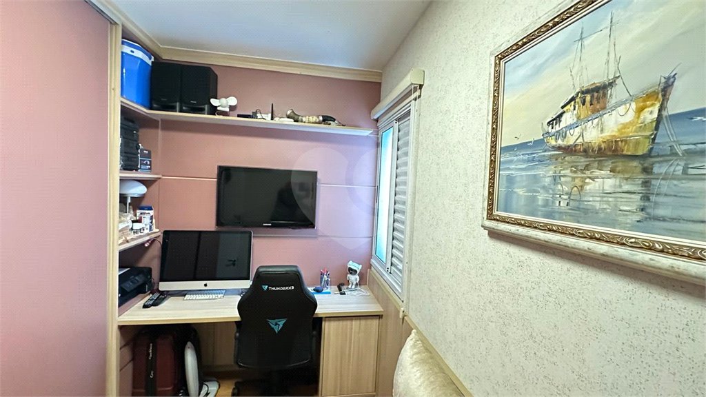 Apartamento à venda com 3 quartos, sendo 1 suíte, em Vila Santa Teresa, Santo André, SP