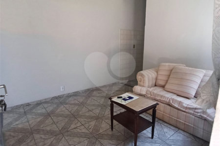 Casa à venda com 4 quartos em Cosmos, Rio de Janeiro, RJ