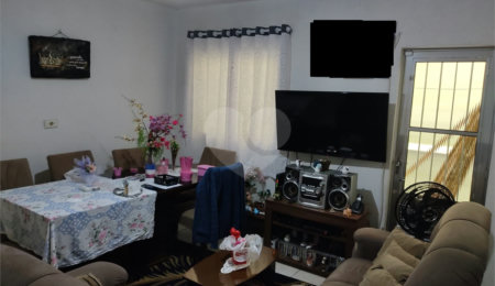 Casa à venda com 3 quartos em Jardim Moreira, Guarulhos, SP