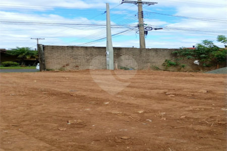 Terreno 300m² Parque Ferh