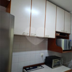 Apartamento à venda com 2 quartos em Parque Maria Domitila, São Paulo, SP