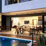 Casa à venda com 4 suítes em Monte Alegre, Vinhedo, SP