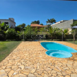 Casa em condomínio à venda ou para alugar com 3 quartos, sendo 1 suíte,  em Village da Serra, Araçoiaba da Serra, SP