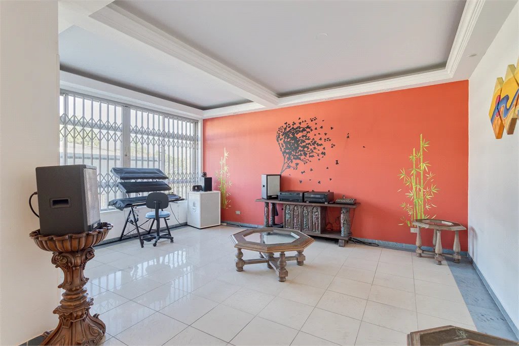 Casa à venda com 3 quartos, sendo 1 suíte, em Brooklin Paulista, São Paulo, SP