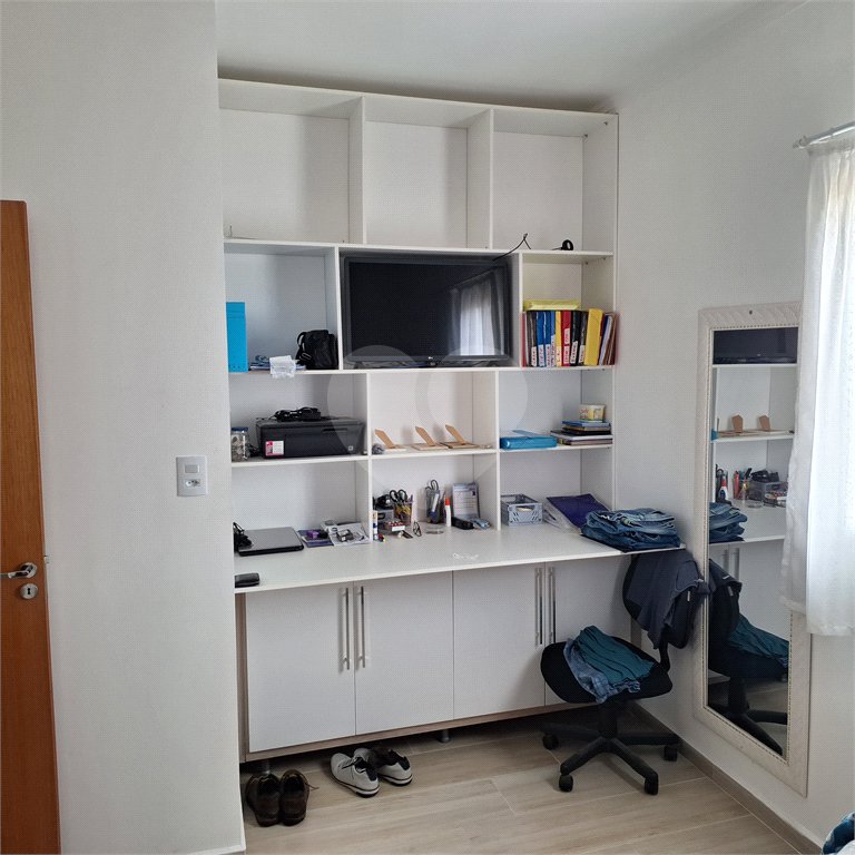 Casa à venda com 2 quartos no condomínio Residencial Cristal Lll, Mogi das Cruzes - SP