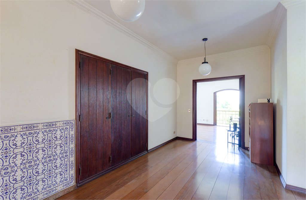 Casa à venda com 5 suítes no condomínio Chácara Flora, São Paulo - SP