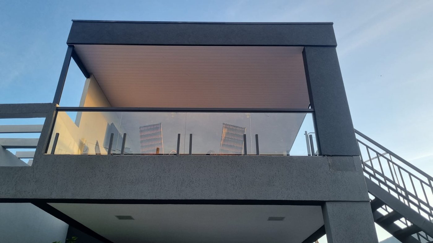 Sobrado à venda com 3 quartos, sendo 1 suíte,  em Jardim Alvorada, Três Lagoas, MS