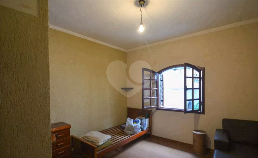 Casa à venda com 4 quartos, sendo 2 suítes, em Vila Mariana, São Paulo, SP
