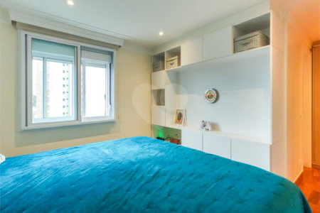 Apartamento à venda com 3 suítes em Vila Dom Pedro I, São Paulo, SP