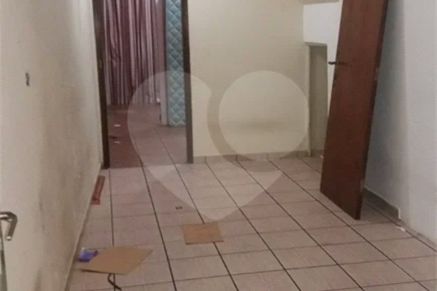 Sobrado à venda com 5 quartos em Tremembé, São Paulo, SP