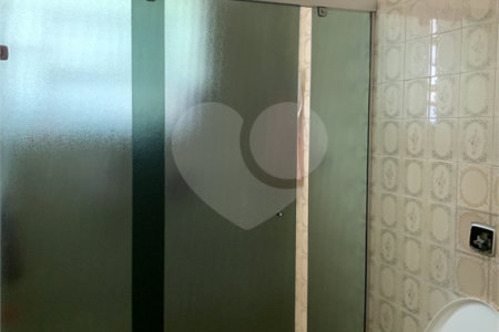 Casa à venda com 2 quartos em Santa Teresinha, São Paulo, SP