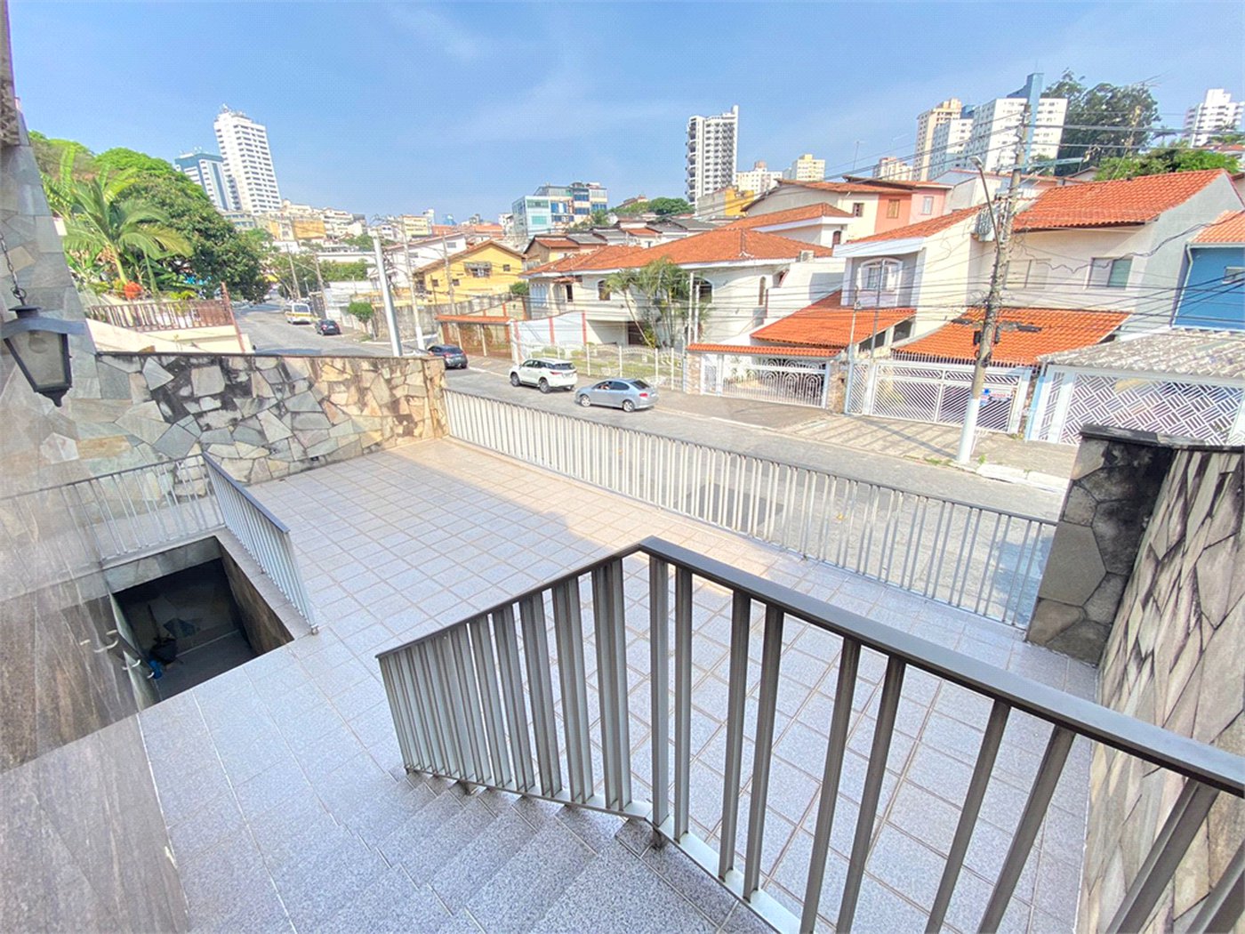 Sobrado à venda com 3 quartos, sendo 1 suíte, em Jardim França, São Paulo, SP